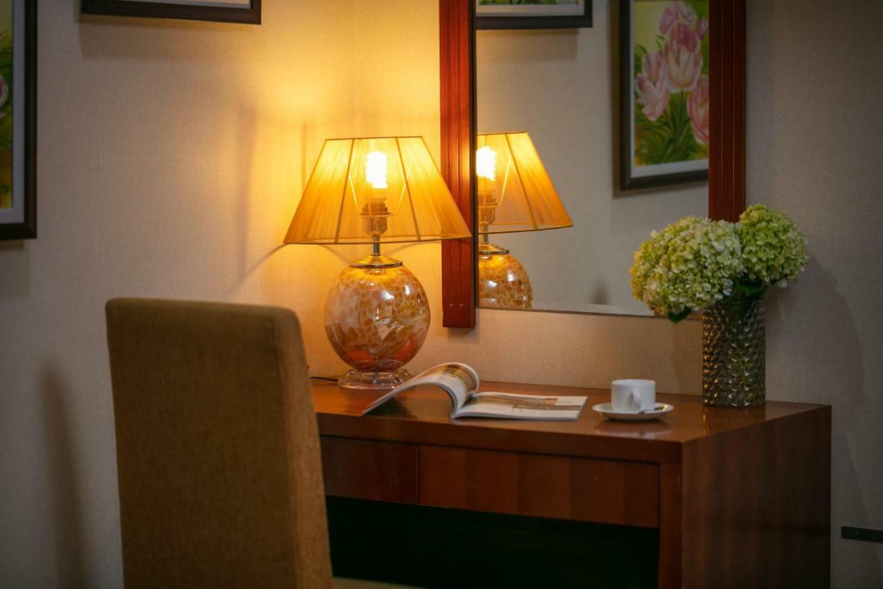 האנוי Emerald Boutique Hotel מראה חיצוני תמונה